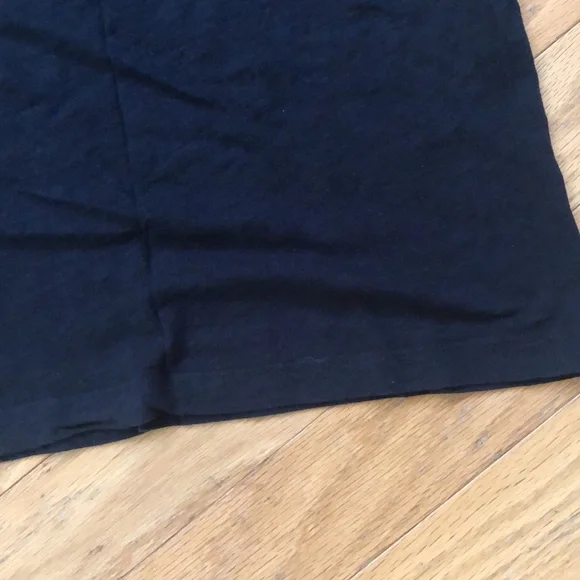 Madewell Whisper Cotton V-Neck w/ Pocket Black Cotton Tee w/ Front Pocket - Picture 10 of 12